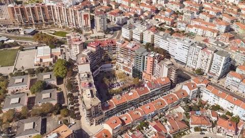 Terreno com PIP aprovado, na melhor localização de Almada