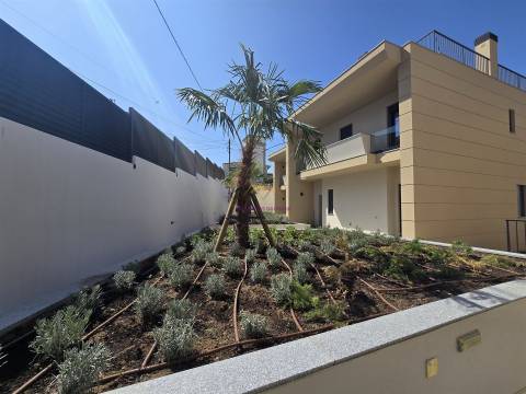 Condomínio de luxo em Cascais - Muches - Moradias T4 disponíveis para venda