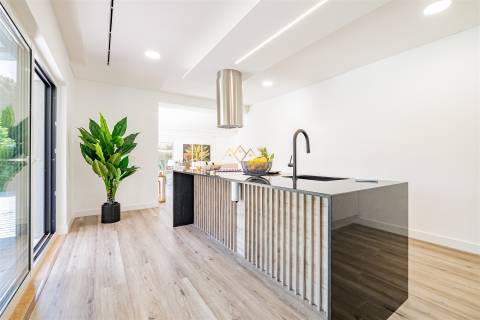 Moradia de Sonho na Herdade da Aroeira – Viva o Melhor da Vida