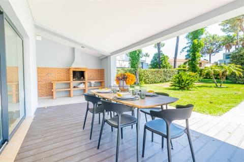 Moradia de Sonho na Herdade da Aroeira – Viva o Melhor da Vida