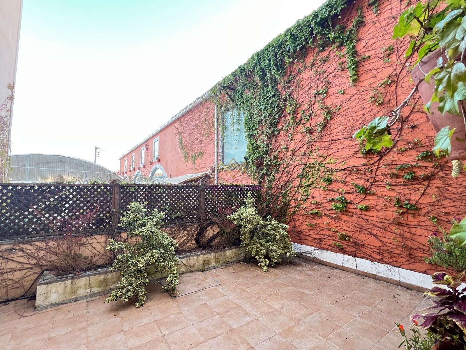 T2, Novo em Massamá - €350.000