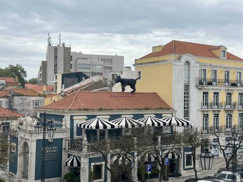 Escitórios para arrendamento na Praça do Bocage, em Setúbal