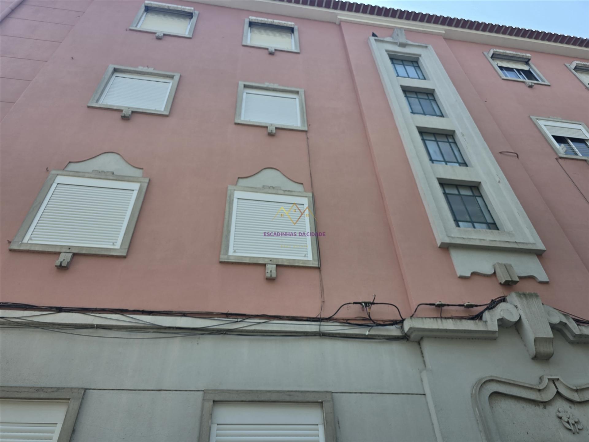 T2 a estrear na Amadora - Mina de água