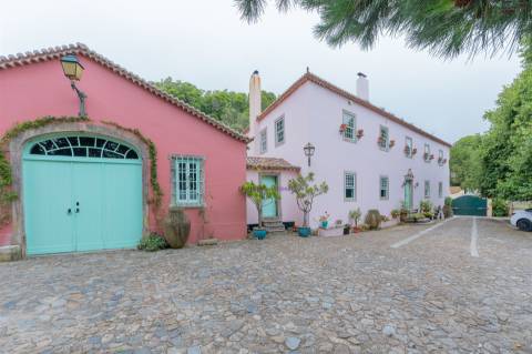 Quinta única em Colares