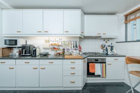 Moradia única à venda numa das melhores ruas de Oeiras