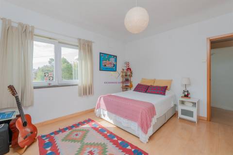 Moradia única à venda numa das melhores ruas de Oeiras