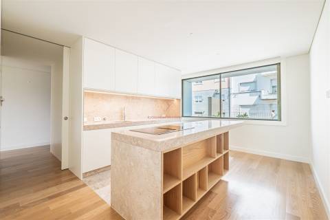 Viva o Luxo com Vista para o Tejo - Moradia Luxo no Alto Santo Amaro