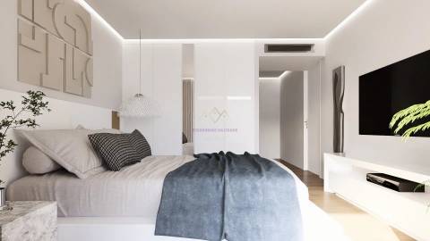 Mais do que um T2: Um Estilo de Vida com Varandas, Luz e Centralidade”