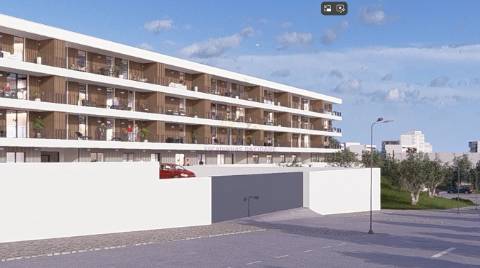 Apartamento T2 com Terraço e Varanda e com 2 Lugares de Garagem – Portimão