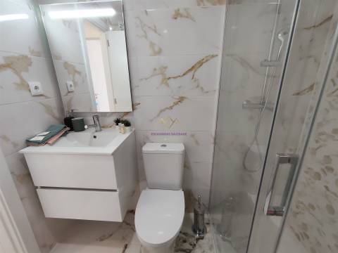 T3 Remodelado e Decorado em Benfica