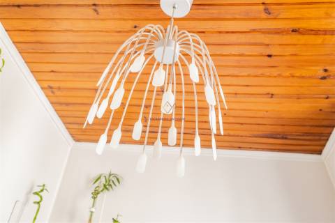 T1 duplex com Terraço em Alcântara