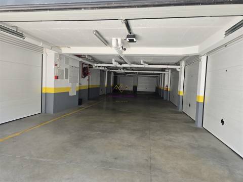 T3 com Piscina em Alverca