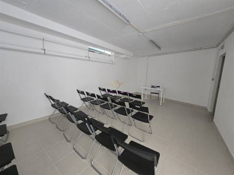 T3 com Piscina em Alverca