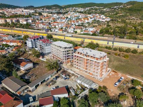 T3 com Piscina em Alverca