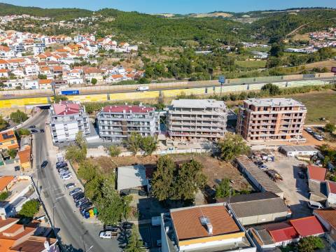 T3 com Piscina em Alverca
