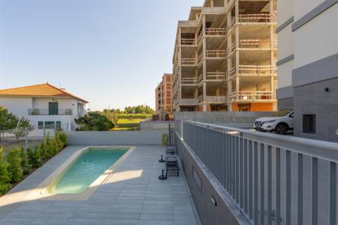 T3 com Piscina em Alverca