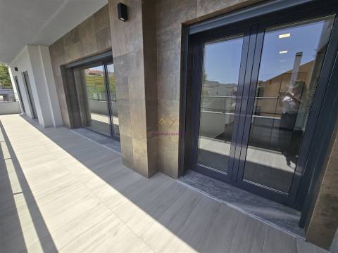 T3 com Piscina em Alverca