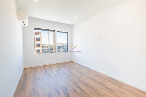 Apartamento T3 a estrear, Montijo