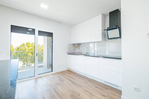 Espetacular apartamento T3 com varandas no Montijo