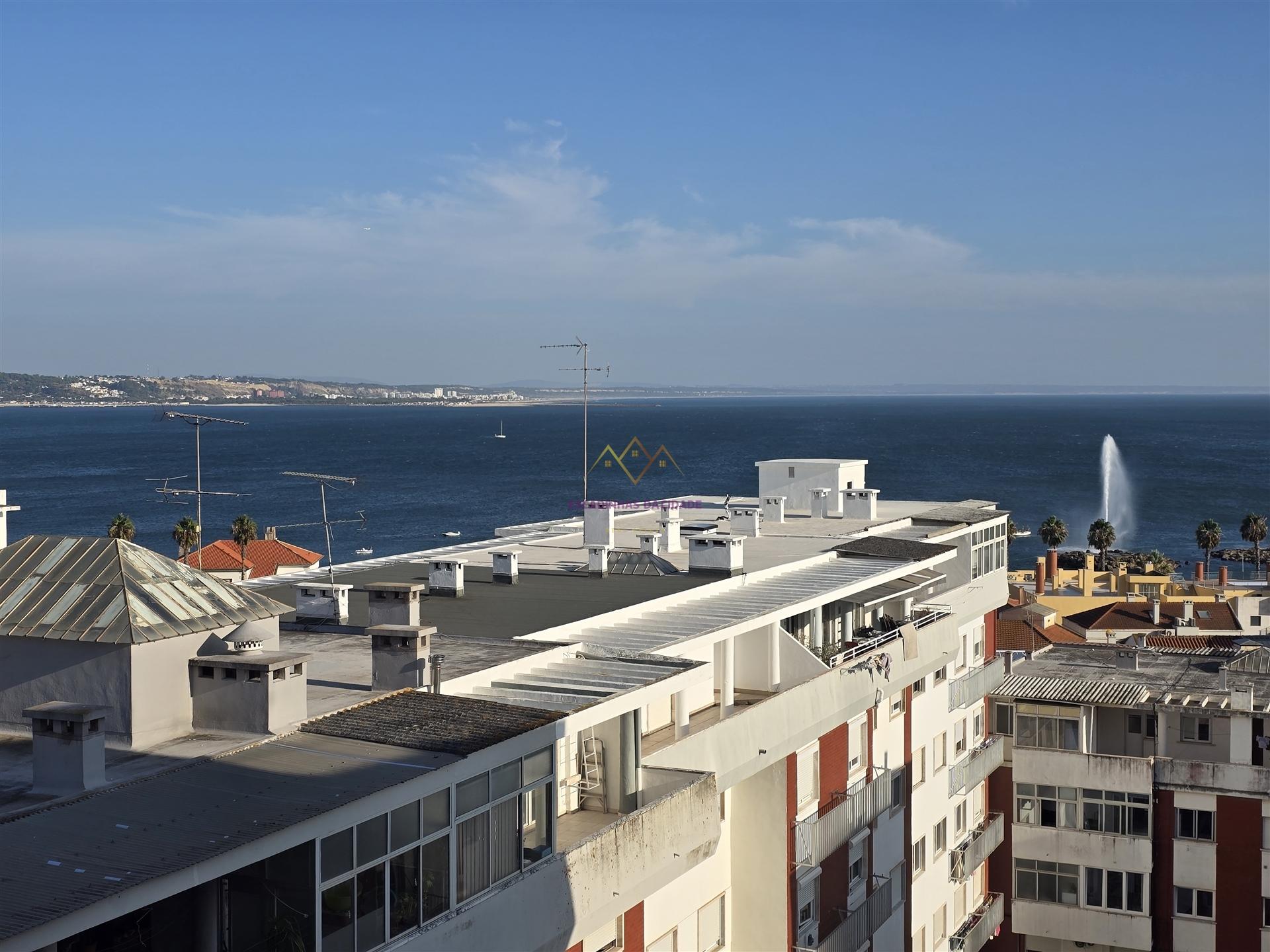 T3 com vista mar em Paço Arcos - Arrendamento