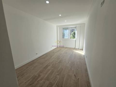 T3 em Odivelas totalmente remodelado