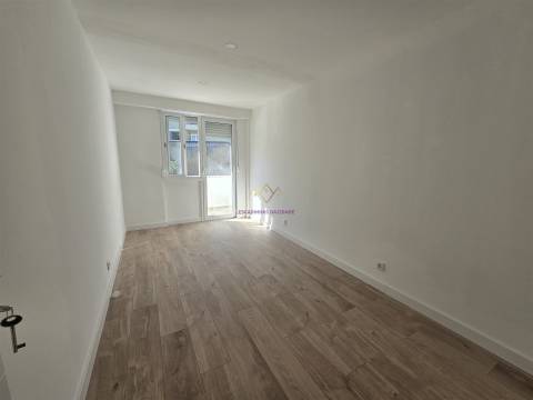 T3 em Odivelas totalmente remodelado