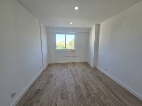 T3 em Odivelas totalmente remodelado