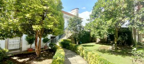 Palacete Neoclássico dentro das Muralhas de Valença do Minho