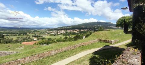 Palacete Neoclássico dentro das Muralhas de Valença do Minho