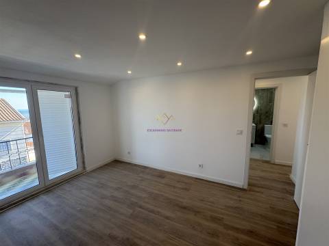 T2 Remodelado com Vista Rio e Ponte Vasco da Gama