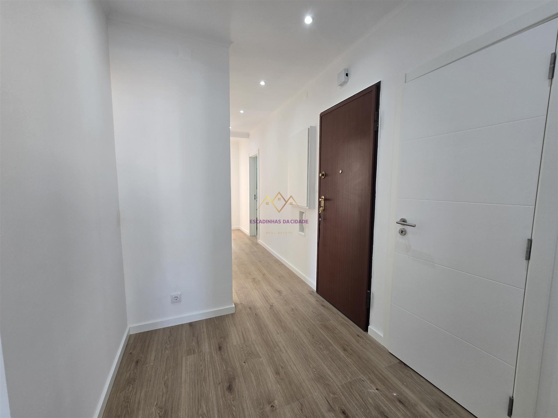 T3 remodelado na Damaia