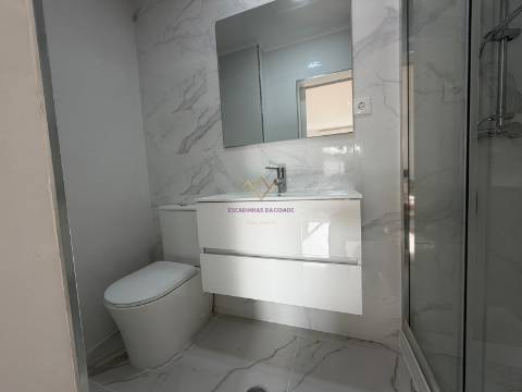 T3 remodelado na Damaia