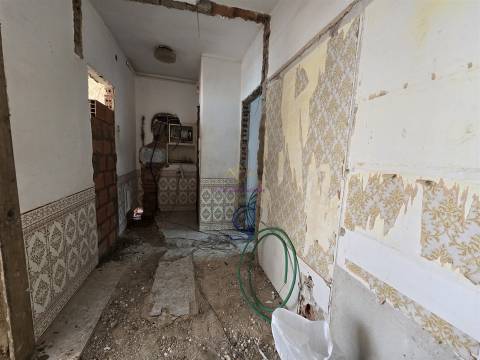 Apartamento com Terraço em Queluz