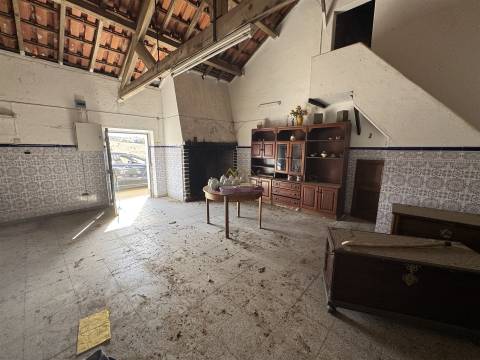 Herdade à venda em Montemor-O-Novo