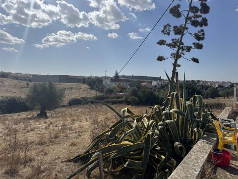 Herdade à venda em Montemor-O-Novo