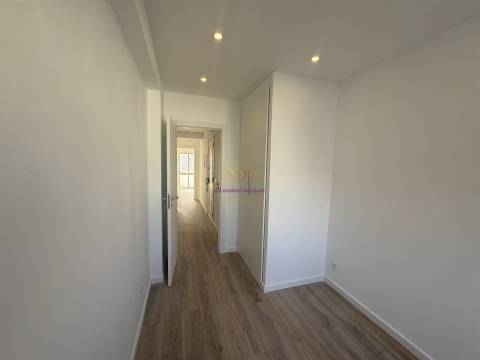 Apartamento T3 Venda em Agualva e Mira-Sintra,Sintra