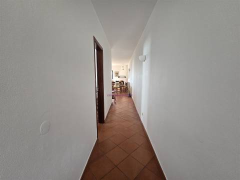 Apartamento frente Mar com Terraço - Meia Praia - Lagos