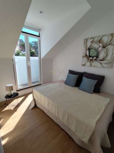 T2 Remodelado com Vista Rio na Graça – Viva Lisboa com Charme!