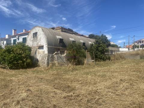 Terreno Urbano para Venda em Alto da Guerra, Setúbal