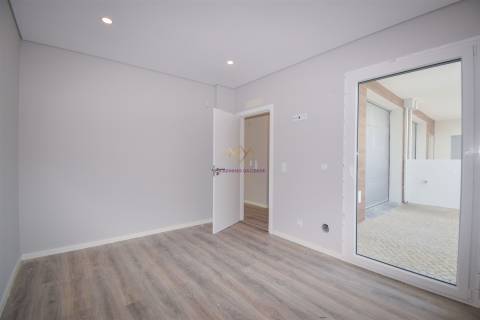 Moradia Térrea T4 com piscina em Azeitão