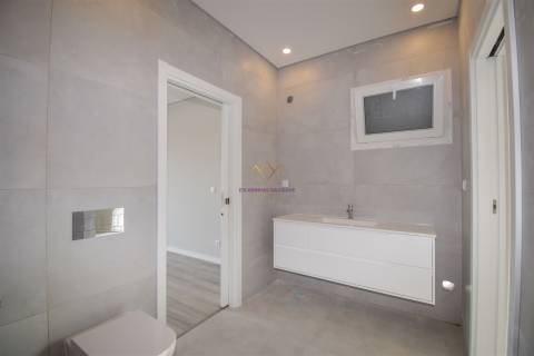 Moradia Térrea T4 com piscina em Azeitão