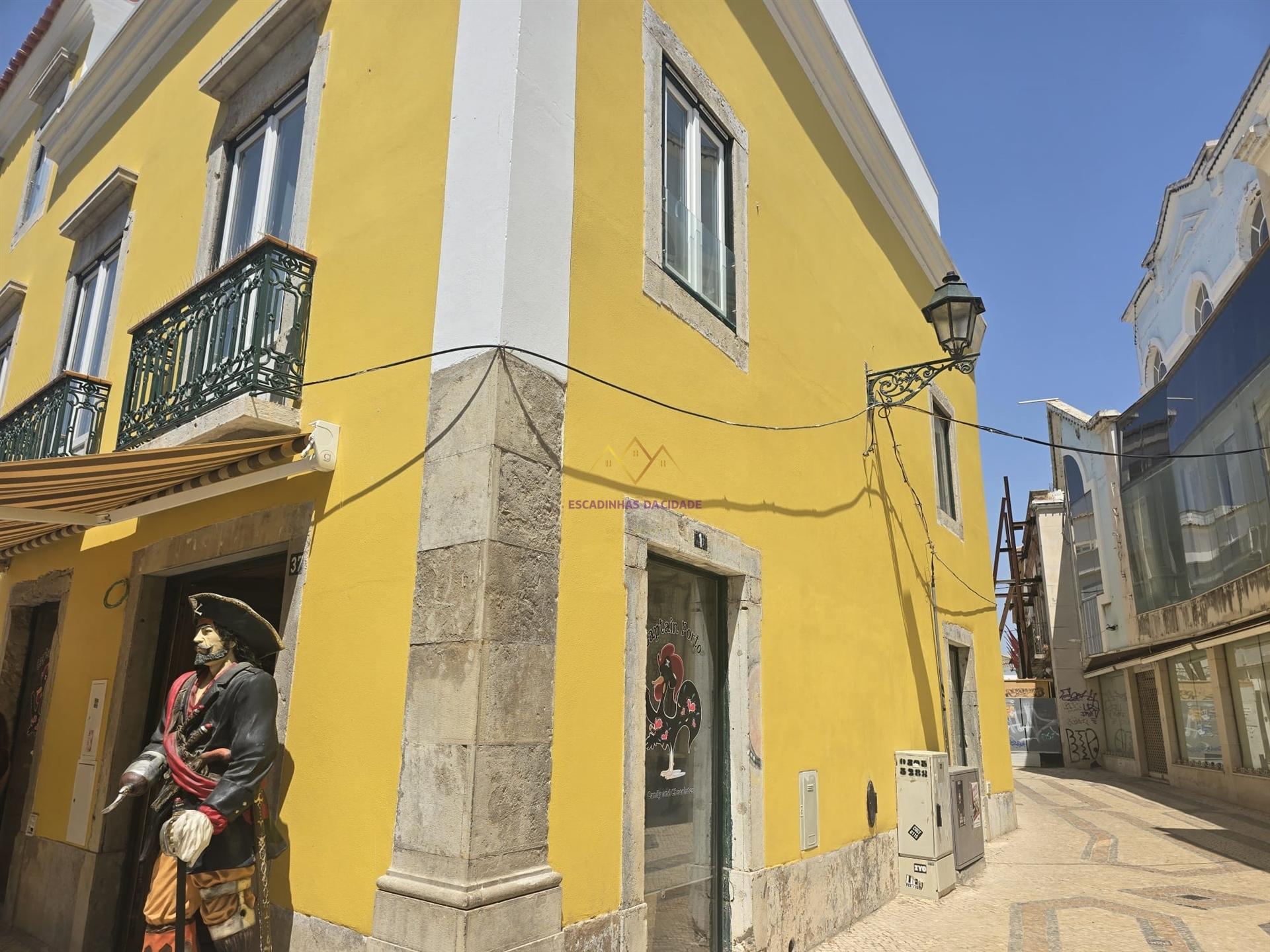 T1 para Arrendamento no Centro Histórico de Faro