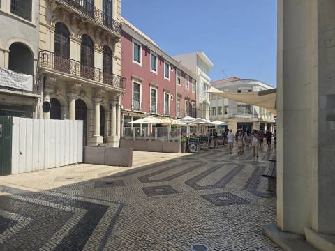 T1 para Arrendamento no Centro Histórico de Faro
