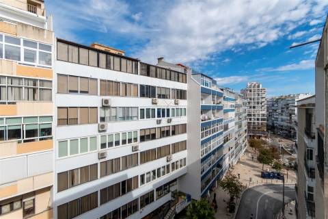 Viver Almada: charme, luz e conforto no coração da cidade