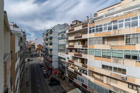 Viver Almada: charme, luz e conforto no coração da cidade