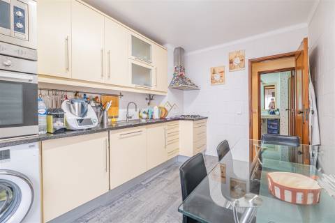 Apartamento T3 para venda, em Zona Ribeirinha, Setúbal