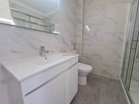 T3 remodelado na Amadora - Falagueira