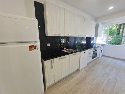 T3 remodelado na Amadora - Falagueira