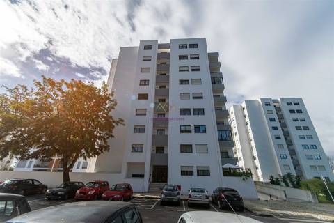 Apartamento T3 no Lavradio