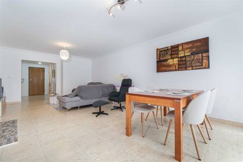 Apartamento T3 no Lavradio